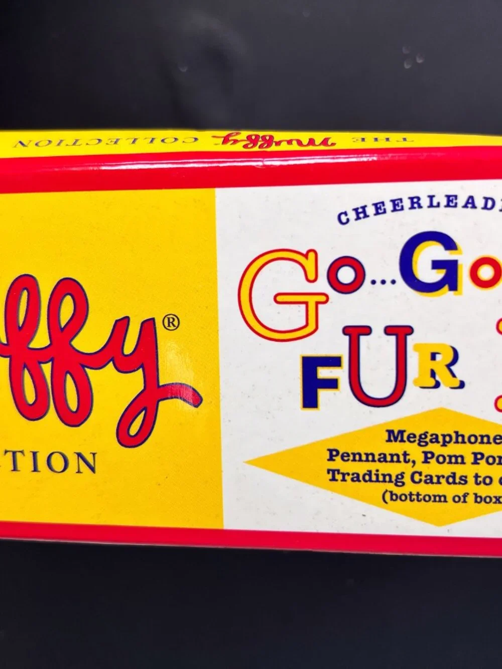 1996 MUFFY VANDERBEAR GO GO FUR IT! CHEERLEADER MEGAPHONE PENNANT POM POMS NOS